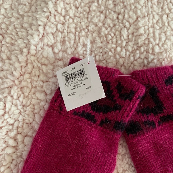 NWT Coach Ocelot Touch Gloves - Picture 4 of 4